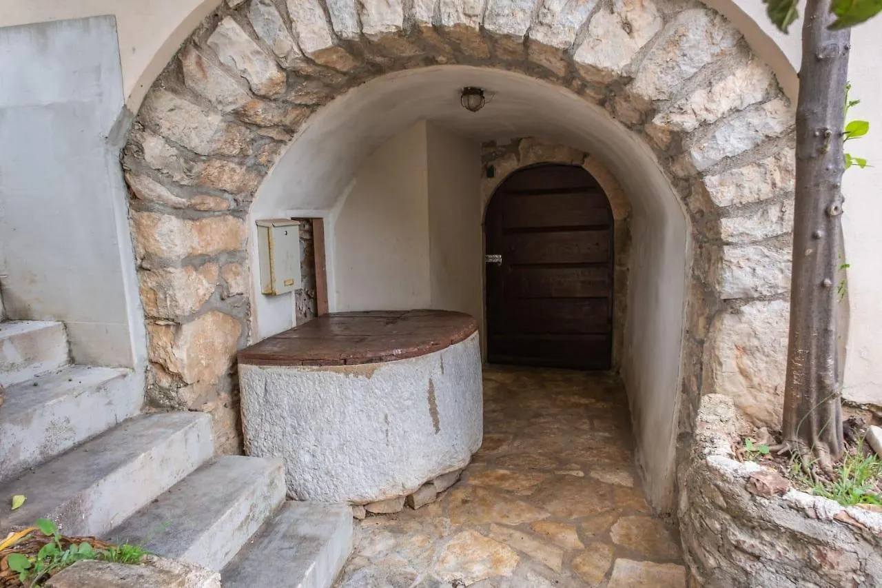 Casa Angelo Villa Nerezine